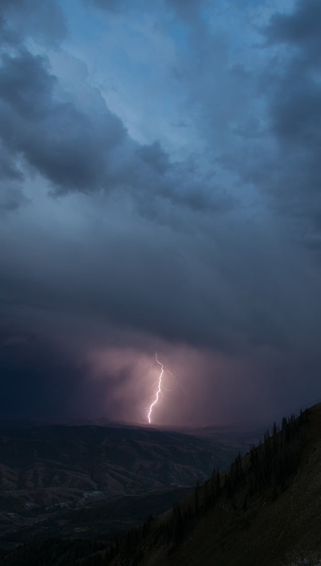 lightning image